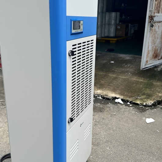 Máy hút ẩm Công nghiệp Fujihaia DH1688G